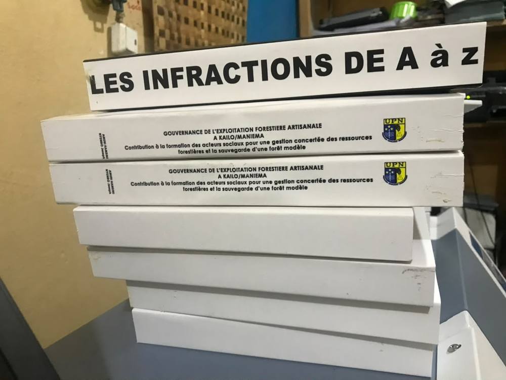 Livres reliés « Les infractions de A à Z »
